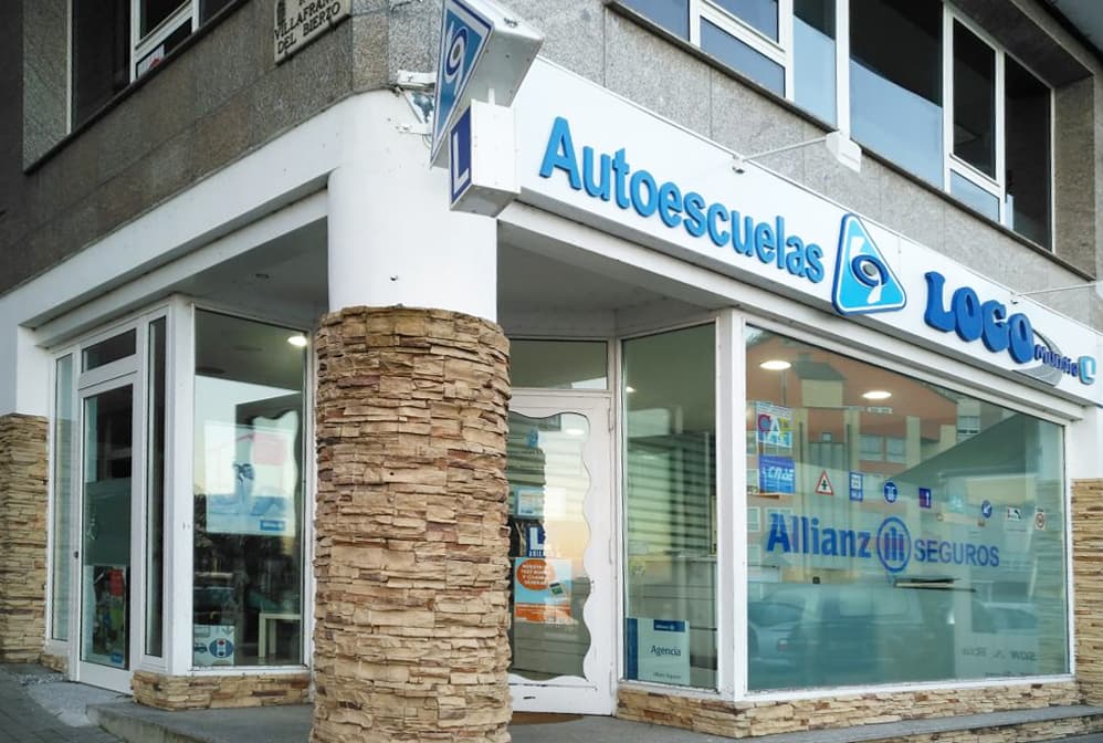 Autoescuelas Logo Mundial